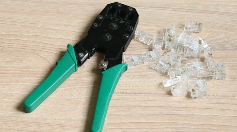 Is a Ratchet Crimping Tool Superior in Precision vs Non-Ratchet Designs