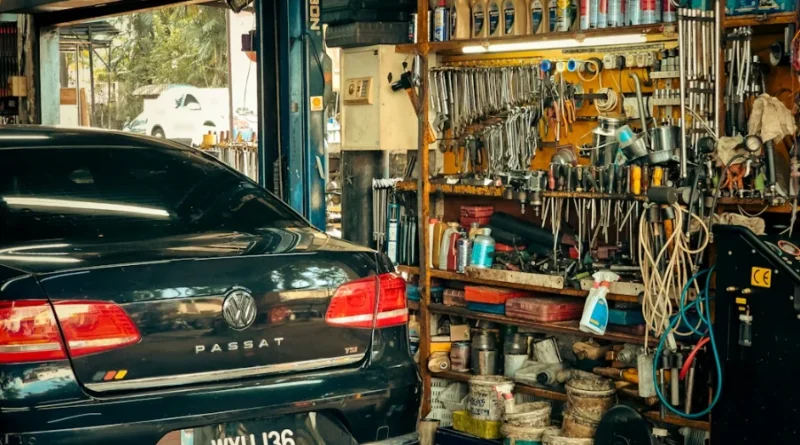 How to Balance Cost and Quality When Sourcing Obsolete OEM Auto Hardware