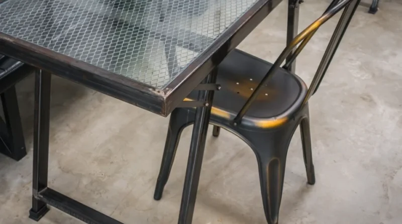 How Metal Table Legs Are Reshaping Structural Aesthetics in Custom Furniture