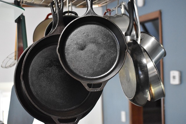 cast iron skillet