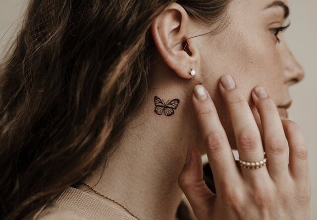 stud earrings