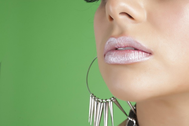 silver stud earrings