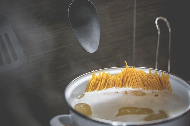 Will Enameled Cast Iron Cookware Lose Its Performance by Common Cooking Mistakes