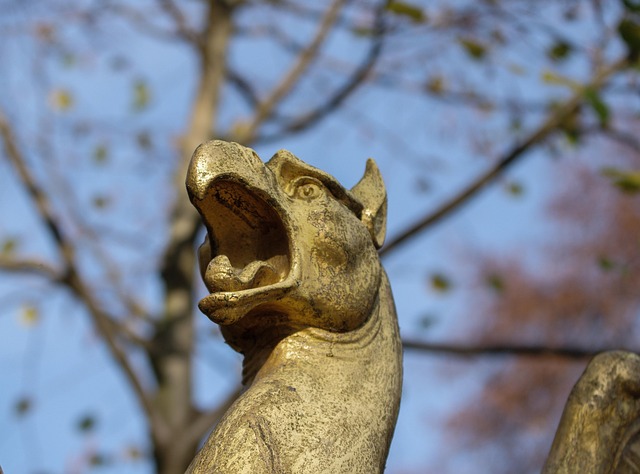 How Does Bronze Casting Elevate the Artistry of a Cast-Bronze Monument