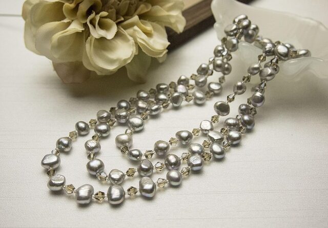 freshwater pearl earrings