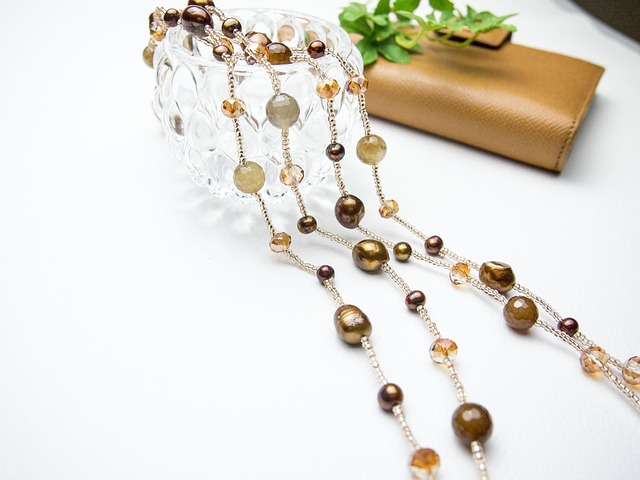 freshwater pearl earrings