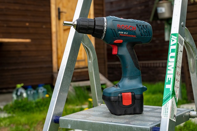 hand drill