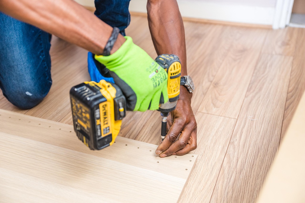 Which Woodworking Power Tools Should You Buy First for a Better Shop?