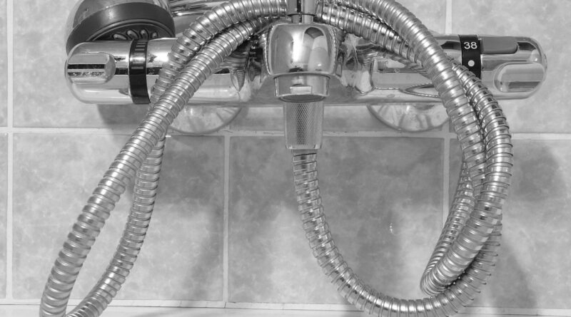 shower head, fitting, shower, bathtub, nature, have a shower, to wash, to bathe, metal, water tap, hygiene, personal hygiene, bath, chrome, stainless steel, silver, water, metallic
