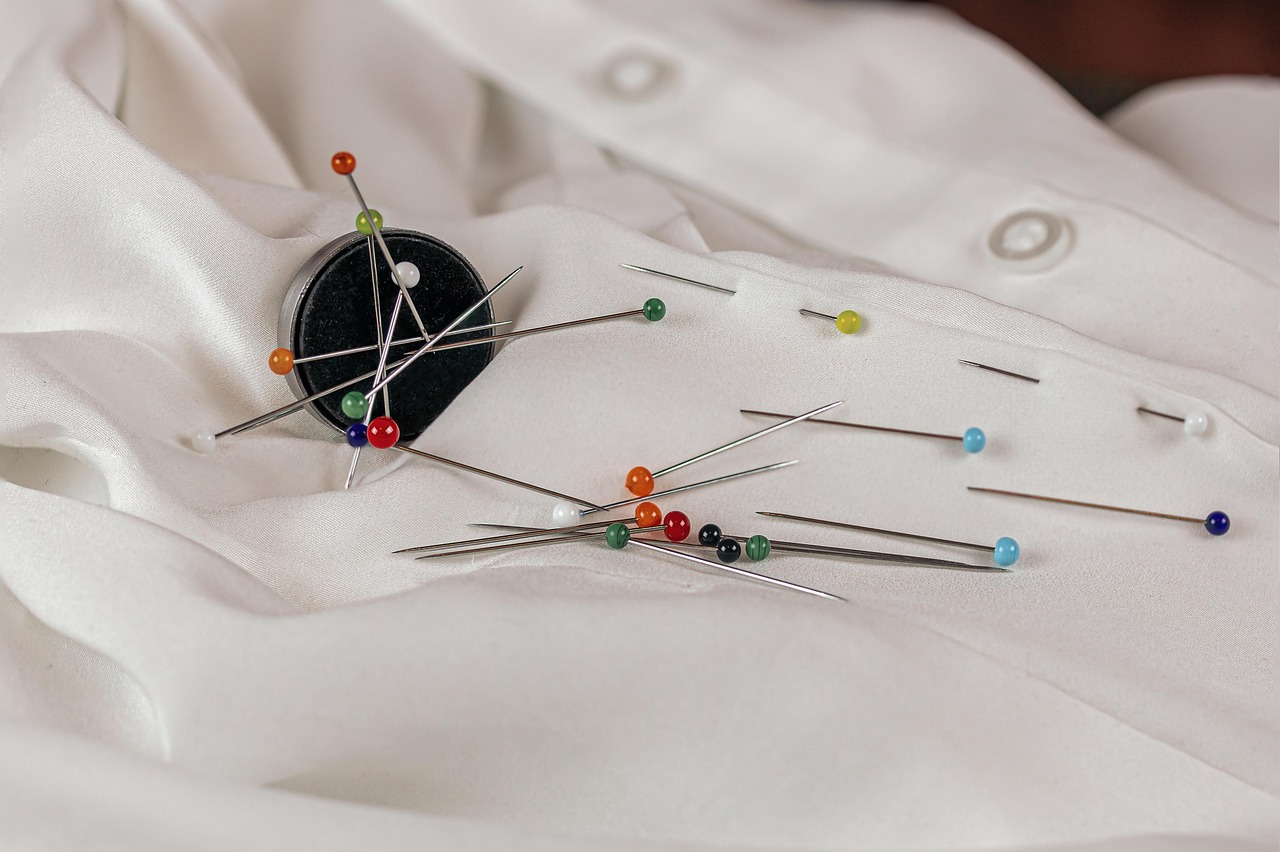 magnet, pins, magnetic, clothing, change, attraction, craft, material, tailoring, needlework, connect, connect competition, magnet, magnet, magnet, magnet, magnet