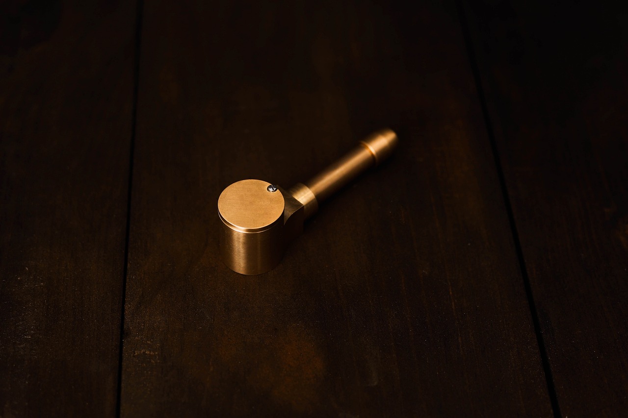 smoking, tobacco, smoking accessories, smoking pipe, metal pipe, metal, brass, cannabis accessories