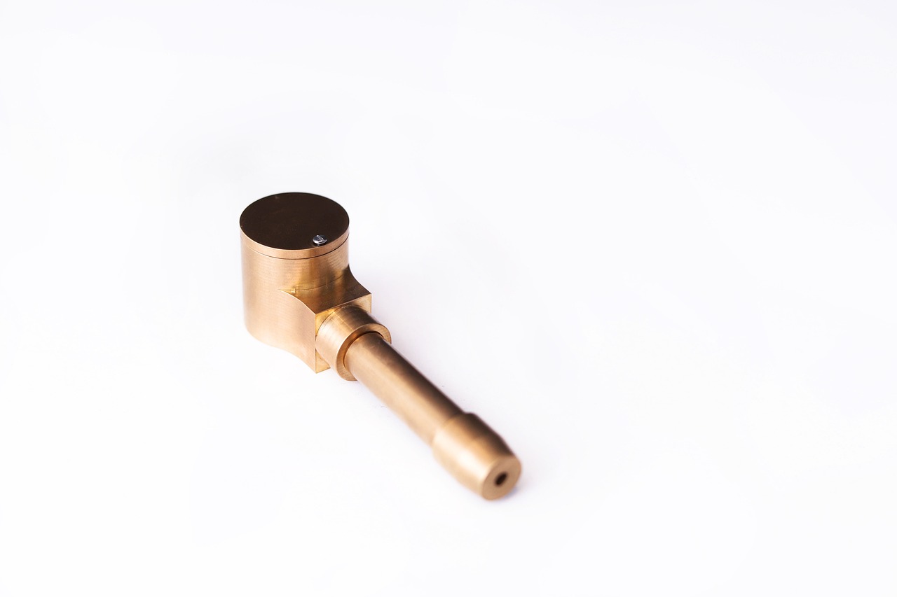 smoking, tobacco, smoking accessories, smoking pipe, metal pipe, metal, brass, cannabis accessories