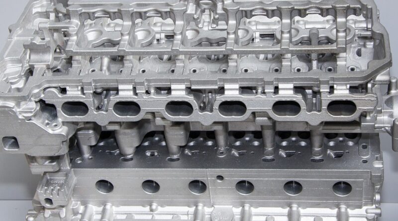 cylinder head, casting, 6 cylinder, bmw, gasoline engine, cast aluminum alloy, alloy, aluminum, silver, combustion space, costly, complicated, expensive, cylinder head, cylinder head, cylinder head, cylinder head, cylinder head, casting, casting, casting, aluminum