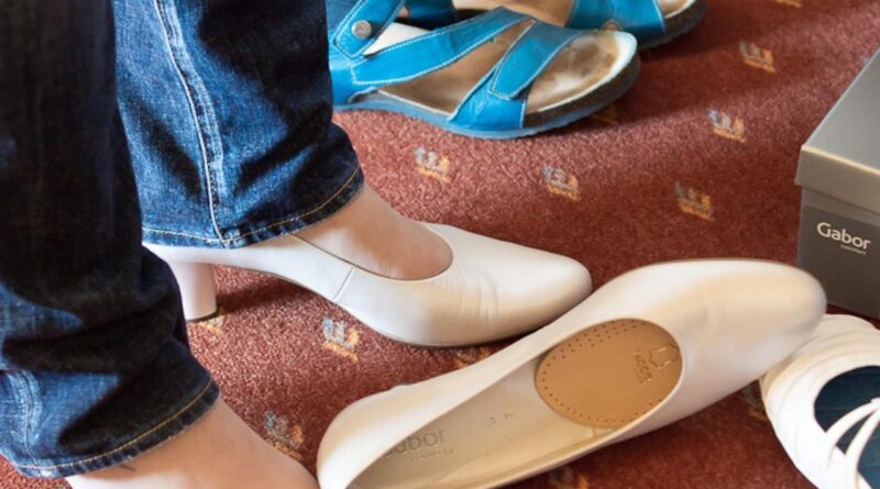 fitting, shoe, bridal shoe, white, shoe fitting, foot, shoe fitting, shoe fitting, shoe fitting, shoe fitting, shoe fitting, foot, foot