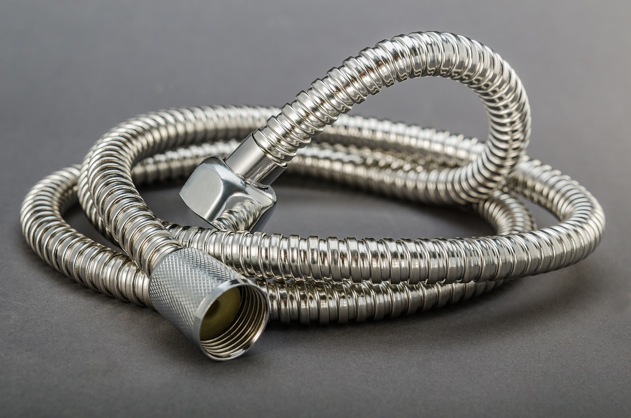How to specify stainless pipe fittings for industrial piping systems