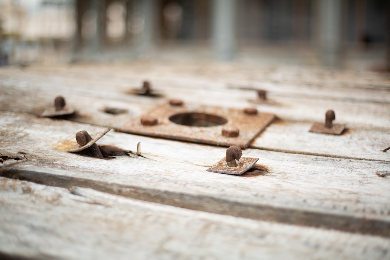iron, nut, bolt, corrosion, corrosive, rusty