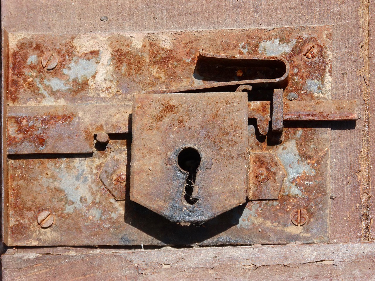 lock, bolt, door, mechanism, old, blocking, wall, home